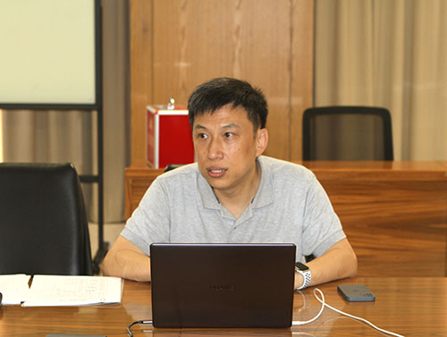 【匯聚青年力量 奮進(jìn)時代征程】創(chuàng)力集團(tuán)黨支部召開專題黨課暨預(yù)備黨員轉(zhuǎn)正黨員大會(圖7)