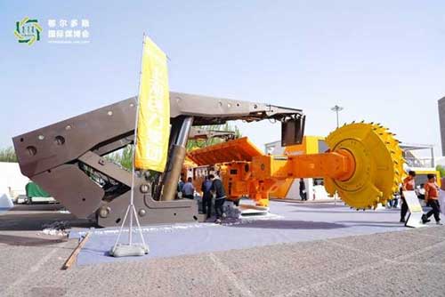 上海創(chuàng)力集團(tuán)參展第十八屆鄂爾多斯國(guó)際煤博會(huì)取得圓滿成功(圖9)