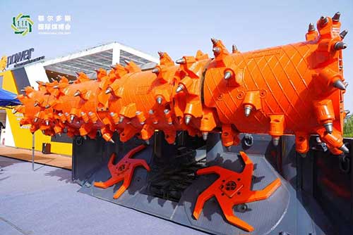 上海創(chuàng)力集團(tuán)參展第十八屆鄂爾多斯國(guó)際煤博會(huì)取得圓滿成功(圖10)