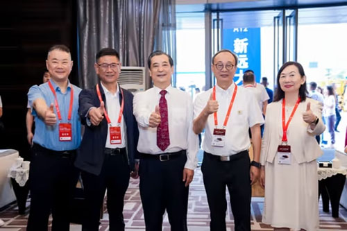 實力彰顯！上海創(chuàng)力集團參展貴州國際能源產(chǎn)業(yè)博覽交易會取得圓滿成功(圖2)