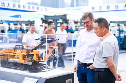 實力彰顯！上海創(chuàng)力集團參展貴州國際能源產(chǎn)業(yè)博覽交易會取得圓滿成功(圖8)