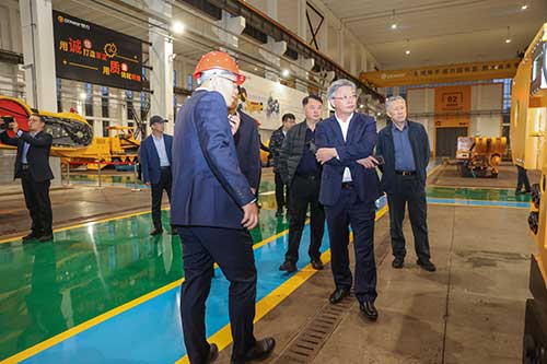 【開放合作 共享未來】上海創(chuàng)力集團(tuán)院士工作站等揭牌儀式圓滿結(jié)束(圖17)