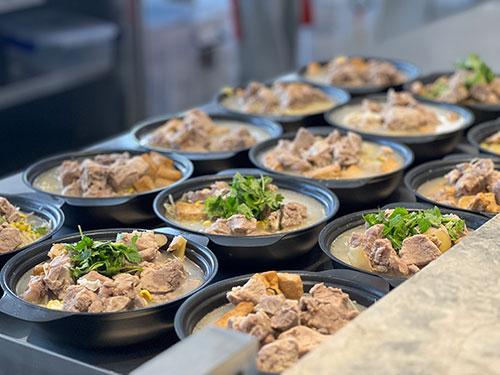  【喜迎食堂新篇章 共品舌尖幸福感】創(chuàng)力集團食堂運營模式升級暨開業(yè)活動取得圓滿成功(圖1)